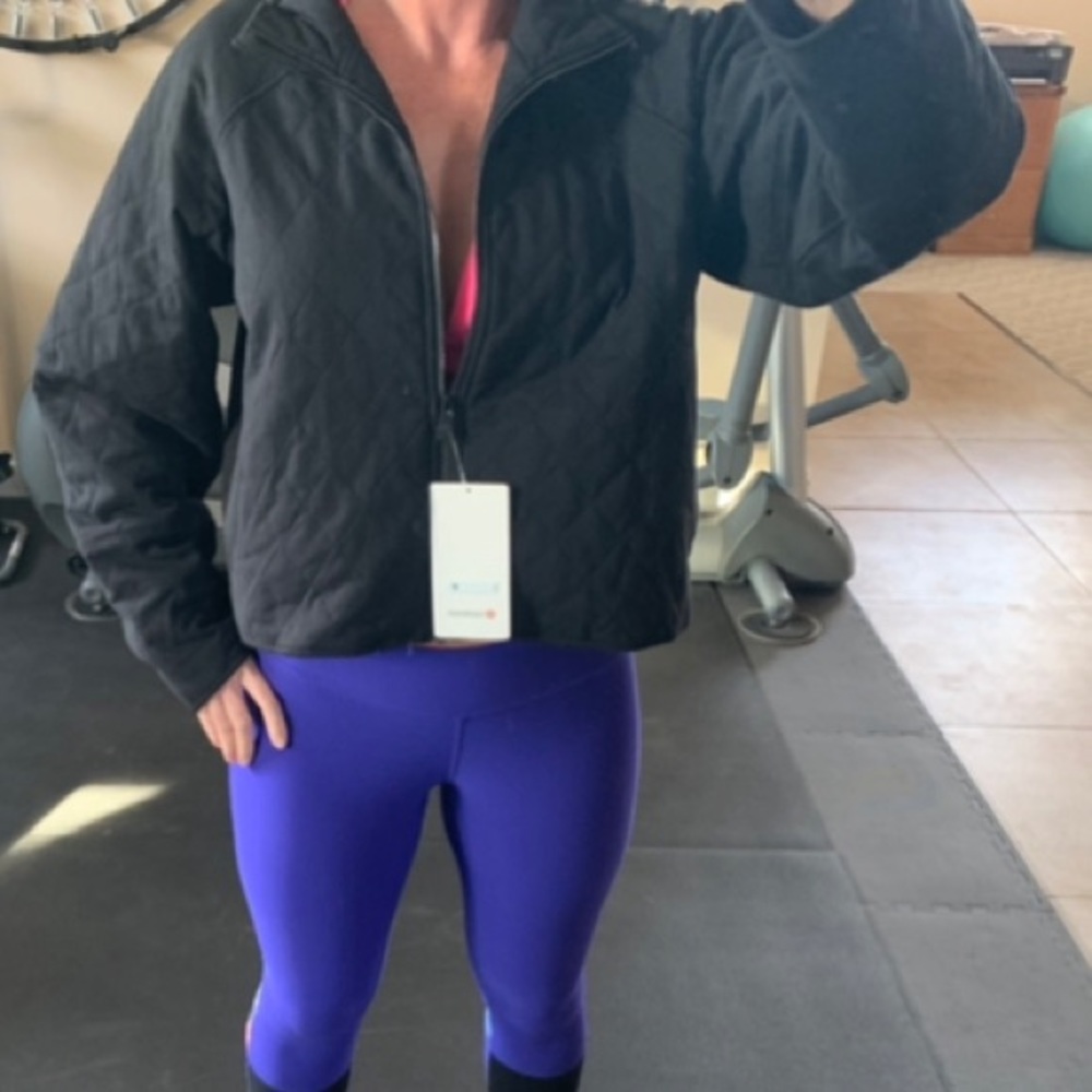 🖤LULULEMON QUILTED CALM JACKET/COAT-BLACK, 12🖤 - Picture 3 of 16